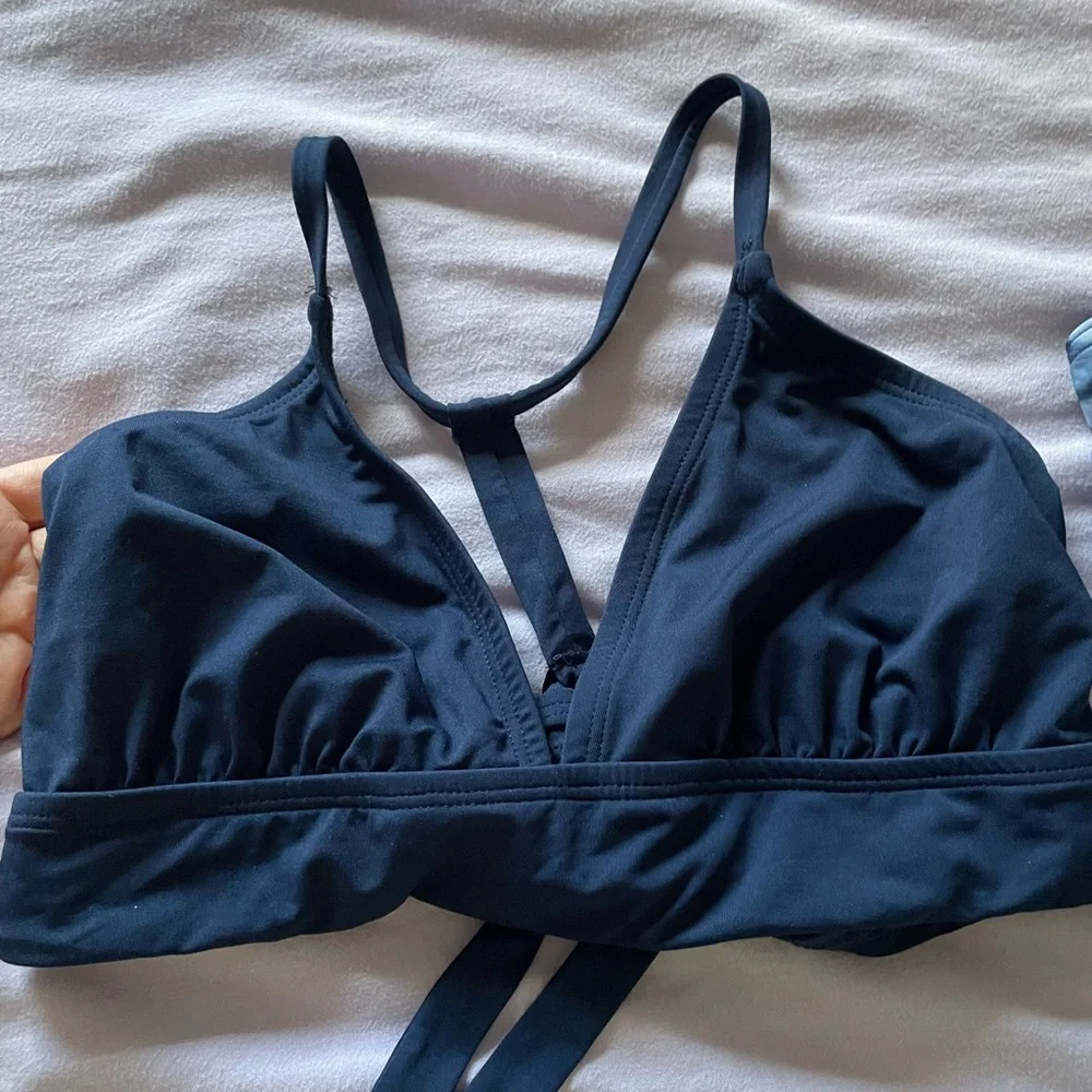 Women’s Bikini Tops